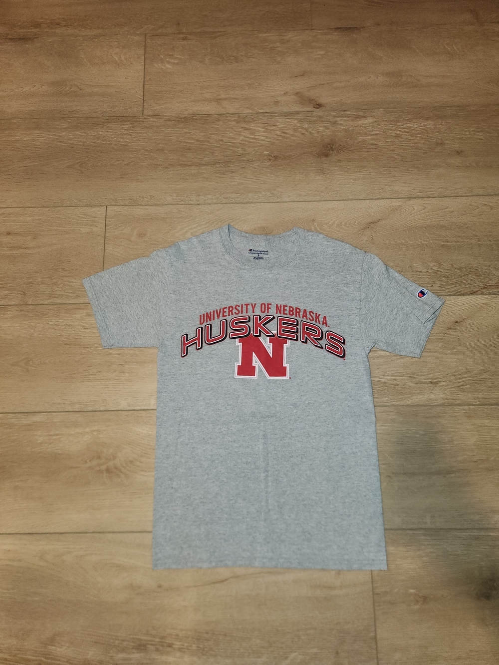 Vintage Y2K Champion Nebraska Cornhuskers Graphic Gray T-shirt Men's Size Small